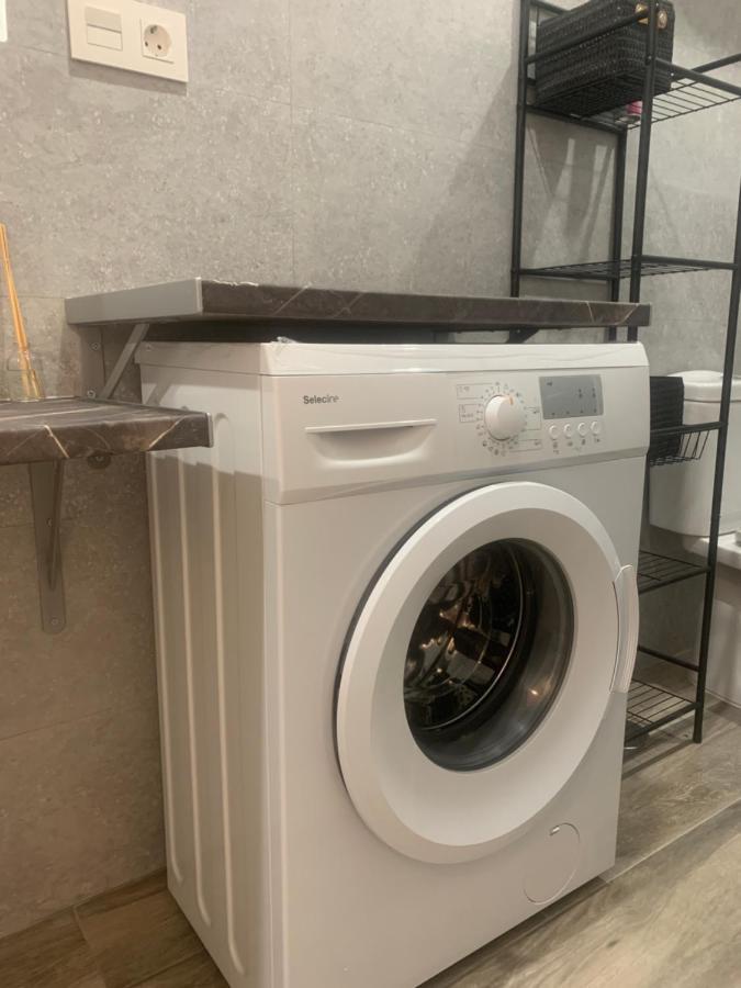 Apartamento Blanco Y Negro En El Centro لقنت المظهر الخارجي الصورة