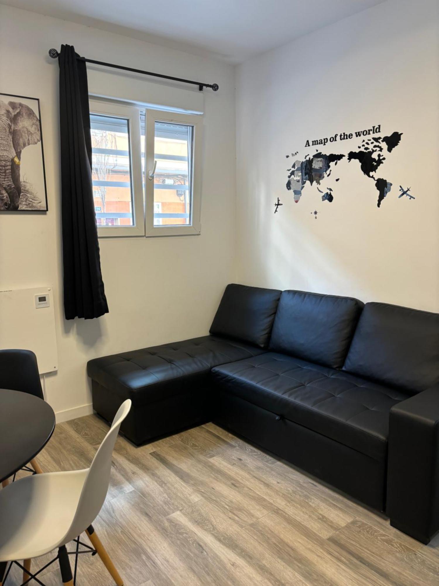 Apartamento Blanco Y Negro En El Centro لقنت المظهر الخارجي الصورة